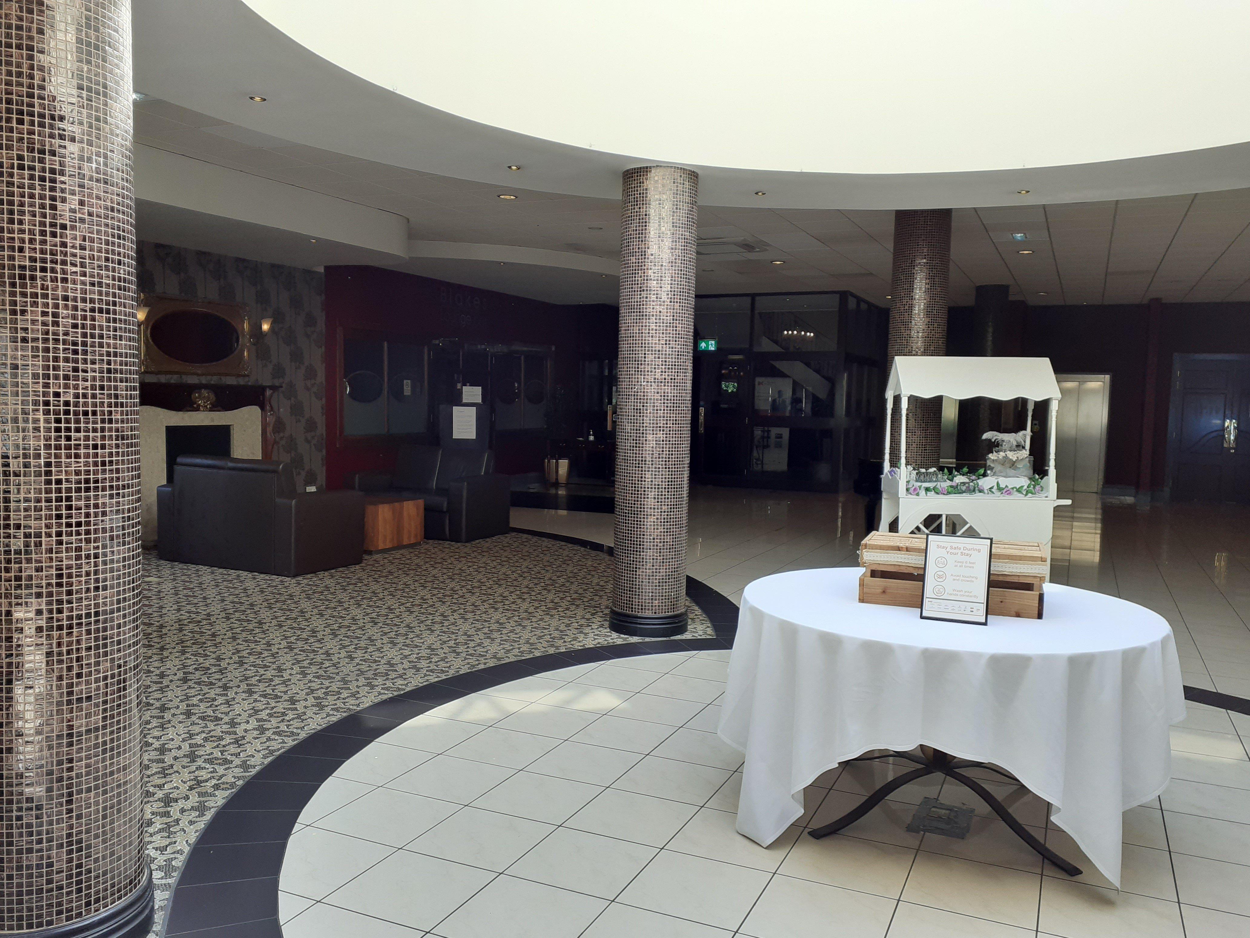 Holiday Inn Barnsley By Ihg Exteriör bild